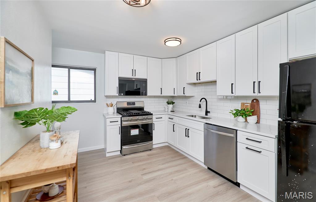 Surrey Meadows 1 - Residential