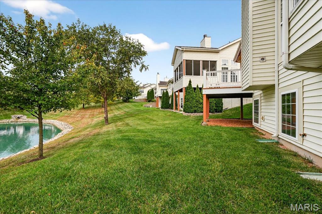 Oakville, Missouri 63129, United States, 3 Bedrooms Bedrooms, ,3 BathroomsBathrooms,Residential,Pending,227347