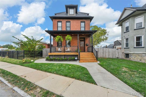Tiny photo for 6715 Clayton Avenue, St Louis, MO 63139 (MLS # 26069299)