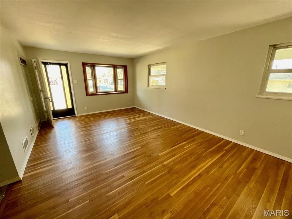 Photo of 510 Wishaw Court, Unincorporated, MO 63137 (MLS # 25072825)