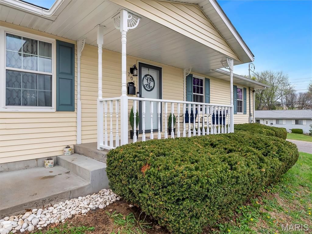 Photo of 701 Nora Street, Washington, MO 63090 (MLS # 26016632)