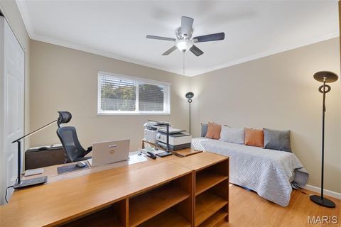 Tiny photo for 946 Marshall Avenue #D, Webster Groves, MO 63119 (MLS # 25074061)