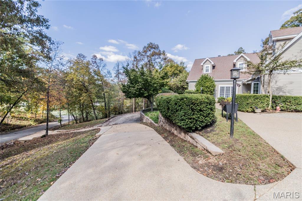 Crestwood Manor Sub - Residential