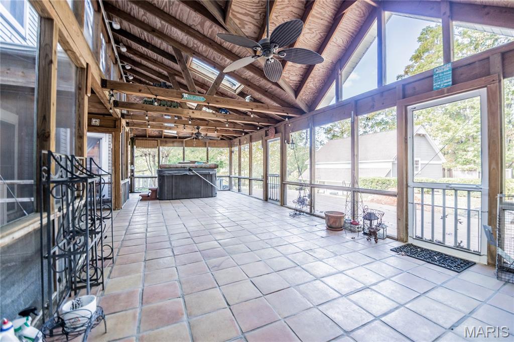 Crestwood Manor Sub - Residential