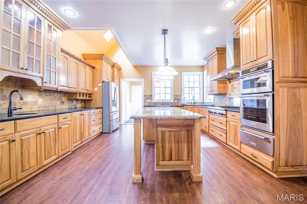 Crestwood Manor Sub - Residential