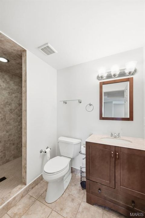 Tiny photo for 911 Pittsburg Landing Drive, Wentzville, MO 63385 (MLS # 26025413)