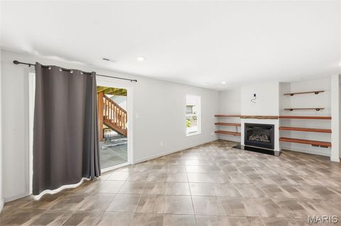 Tiny photo for 911 Pittsburg Landing Drive, Wentzville, MO 63385 (MLS # 26025413)
