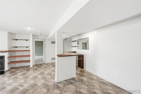 Tiny photo for 911 Pittsburg Landing Drive, Wentzville, MO 63385 (MLS # 26025413)