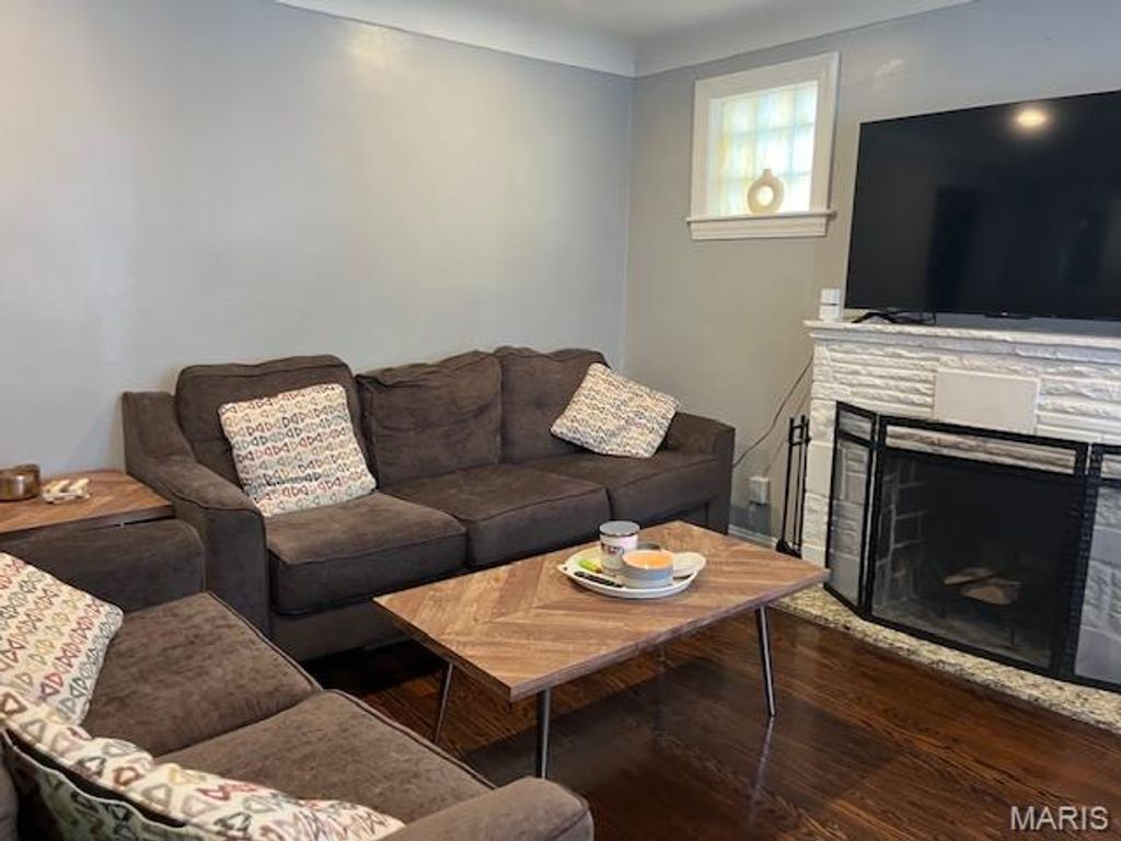 Photo of 6722 Dolan Place, St Louis, MO 63139 (MLS # 26013478)