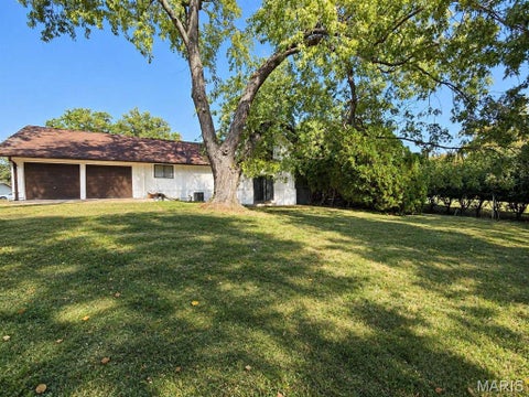 Tiny photo for 500 Kingridge Drive, Ballwin, MO 63011 (MLS # 26065873)