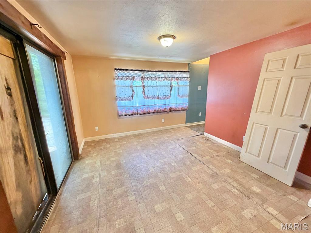 Rainbow Terrace 02 - Residential