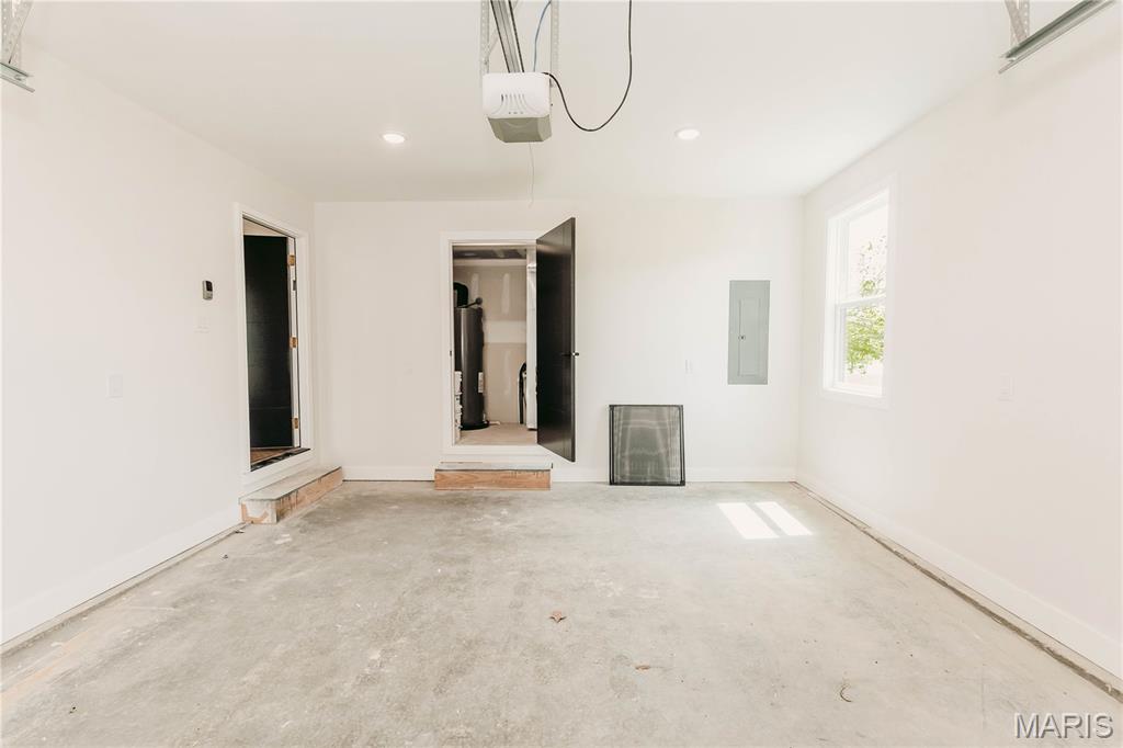 Town/Dixon - Residential