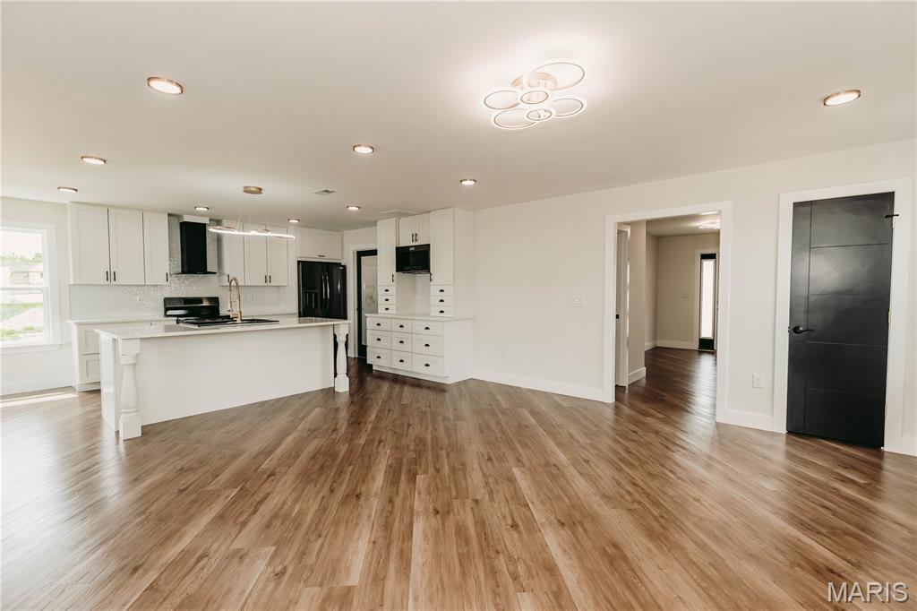 Town/Dixon - Residential
