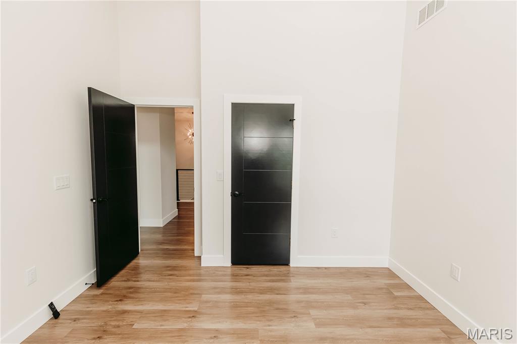 Town/Dixon - Residential
