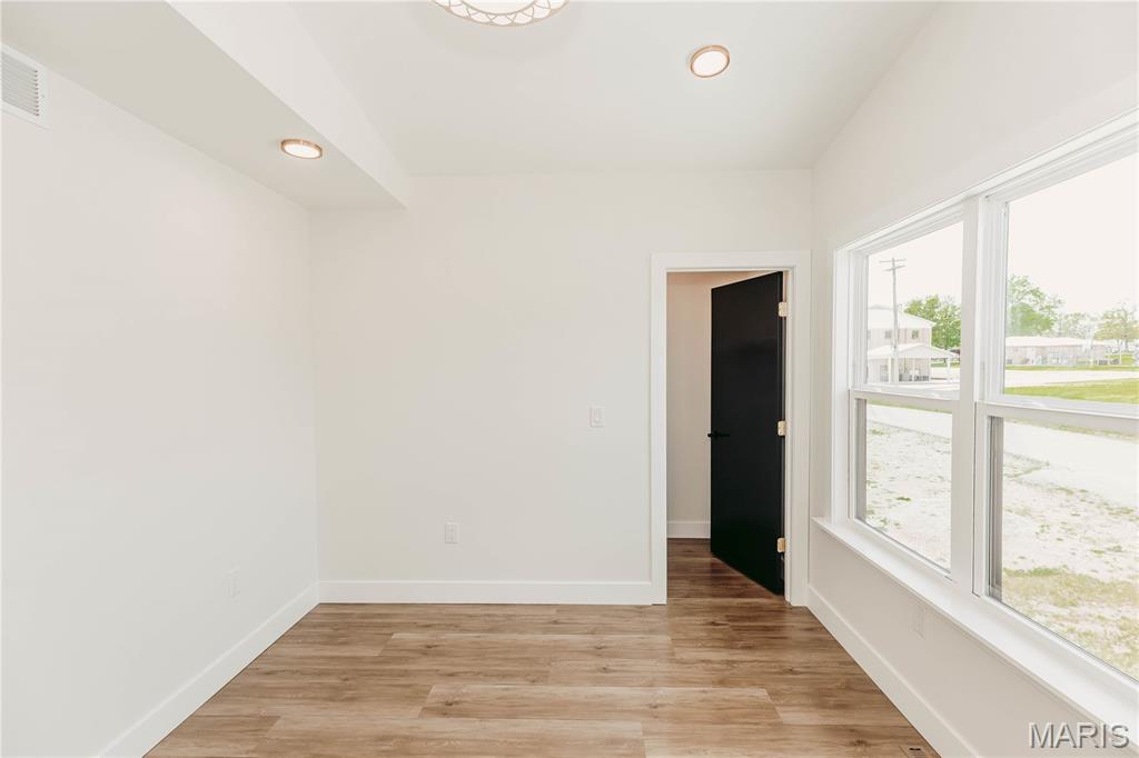 Town/Dixon - Residential