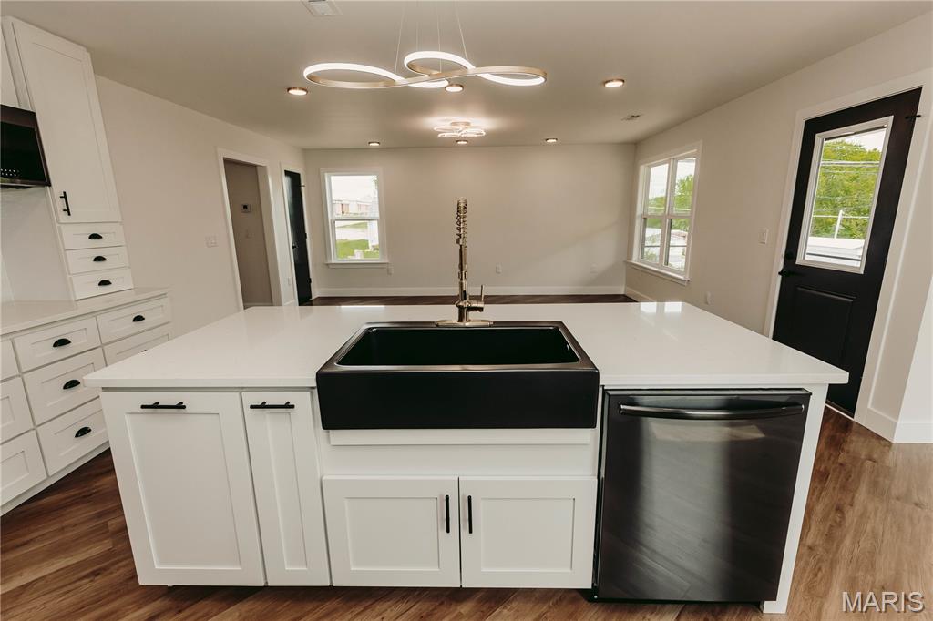 Town/Dixon - Residential