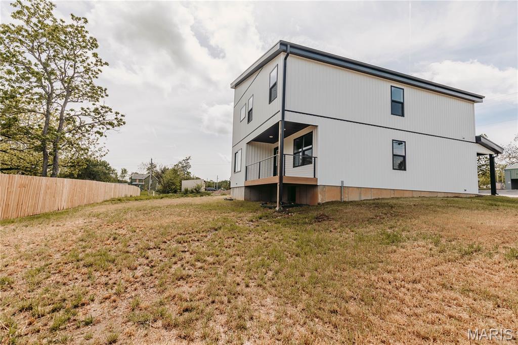Town/Dixon - Residential