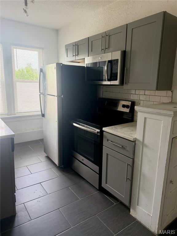 Del-Nor - Residential Lease