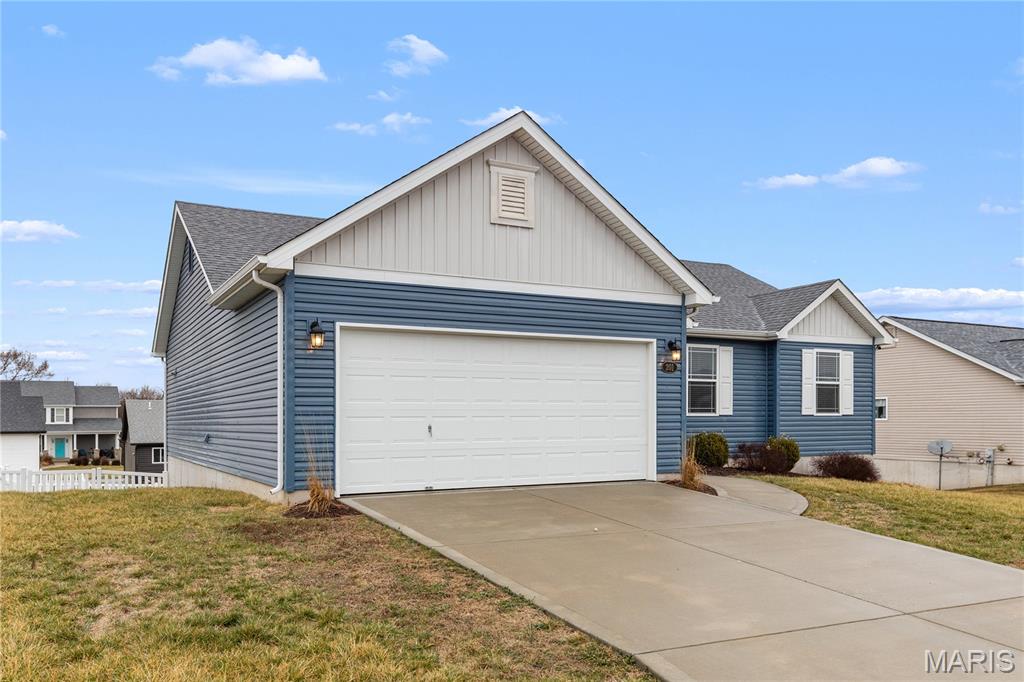 Majestic Lakes - Residential