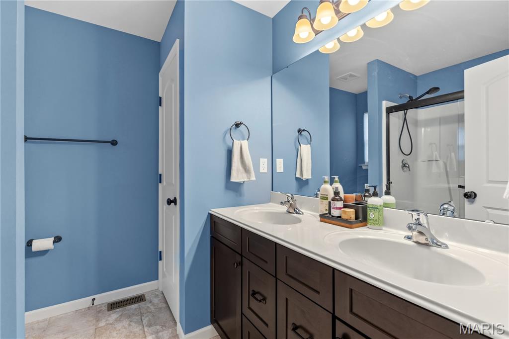 Majestic Lakes - Residential