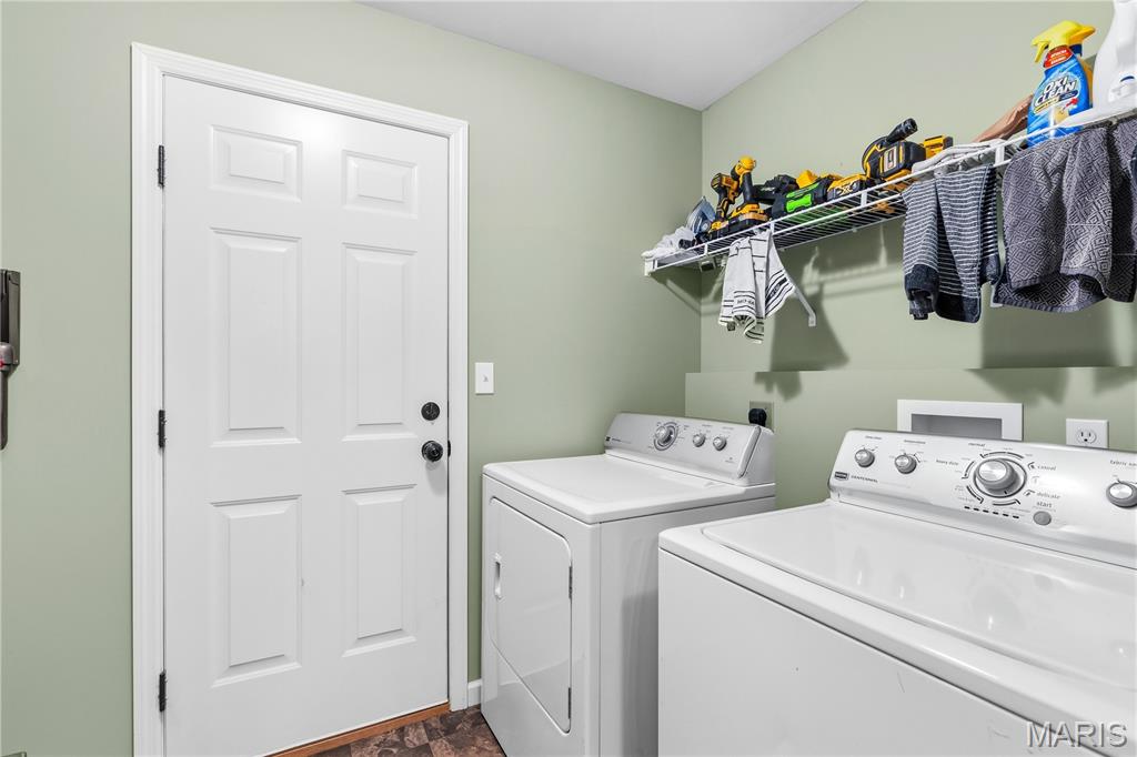 Majestic Lakes - Residential