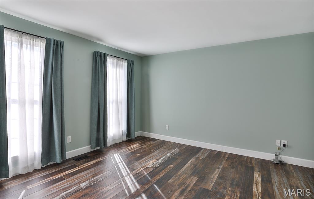 5527 Hennsley Circle