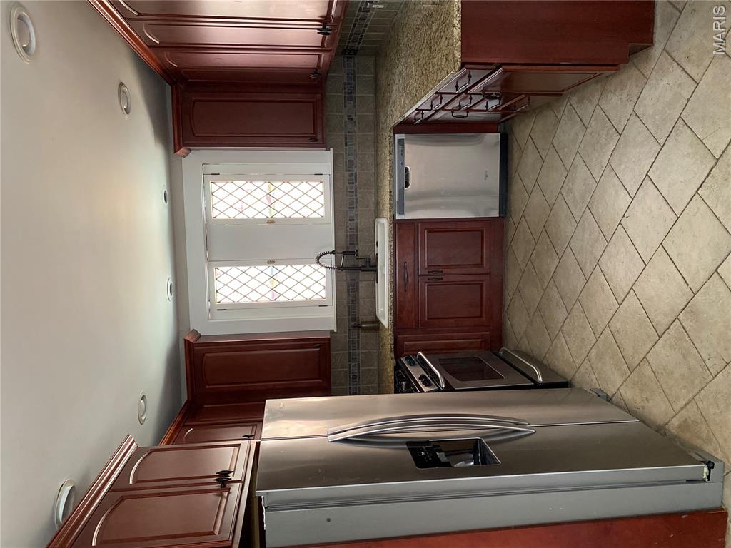 Balsons Sub Of Shaftesbury Heights - Residential