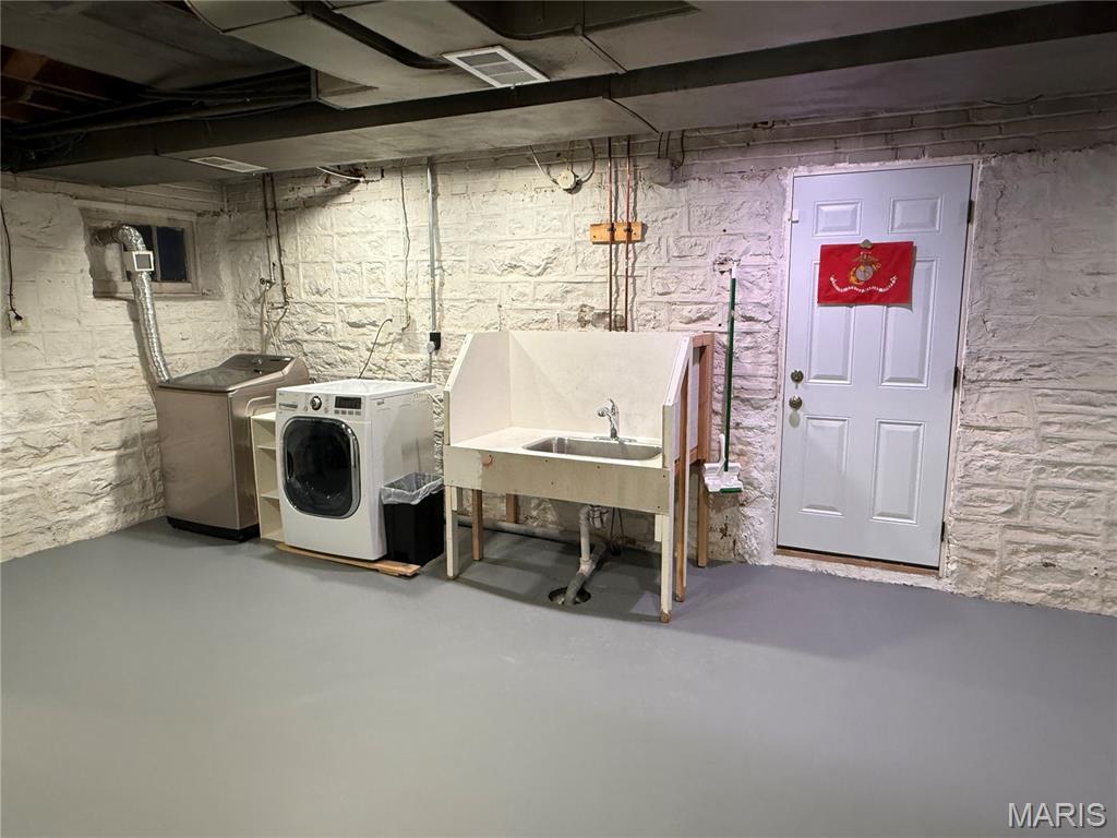 Balsons Sub Of Shaftesbury Heights - Residential