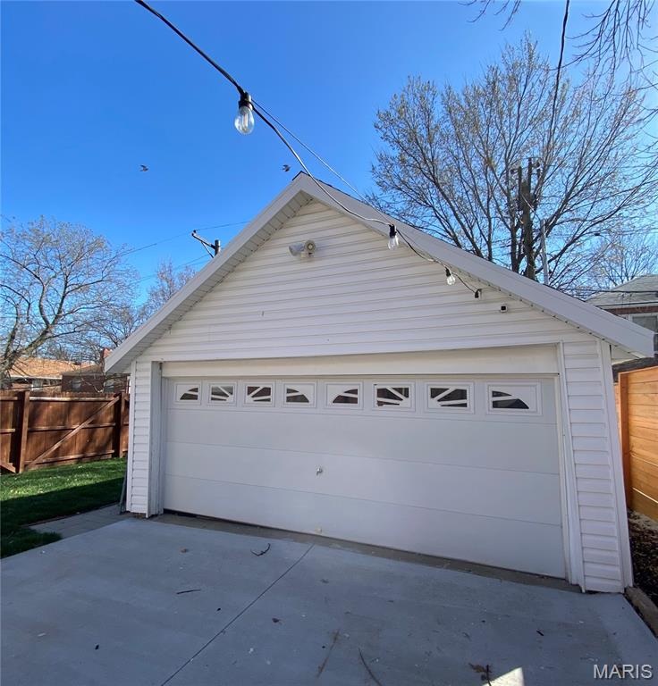 Balsons Sub Of Shaftesbury Heights - Residential