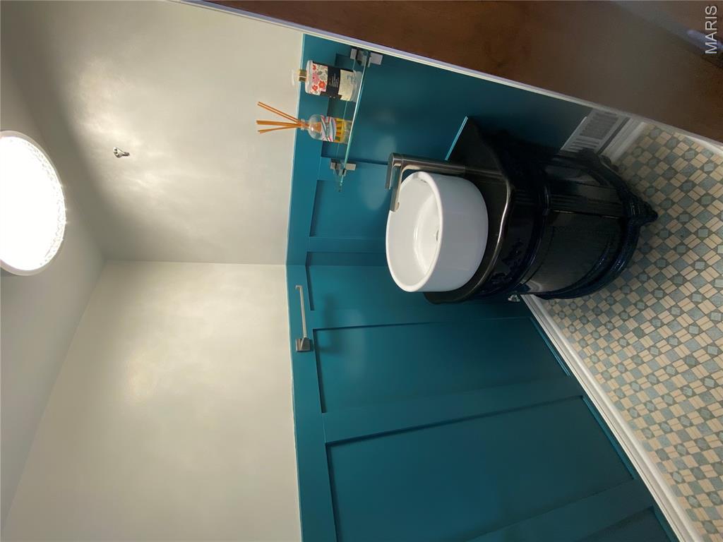 Balsons Sub Of Shaftesbury Heights - Residential