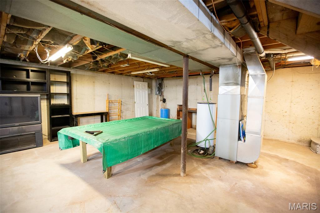 Cuba, Missouri 65453, United States, 4 Bedrooms Bedrooms, ,2 BathroomsBathrooms,Residential,Active,207301