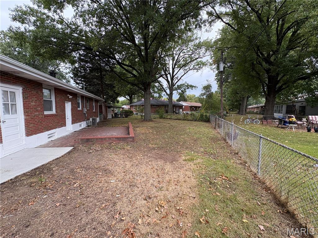 1109 Bluegrass Drive