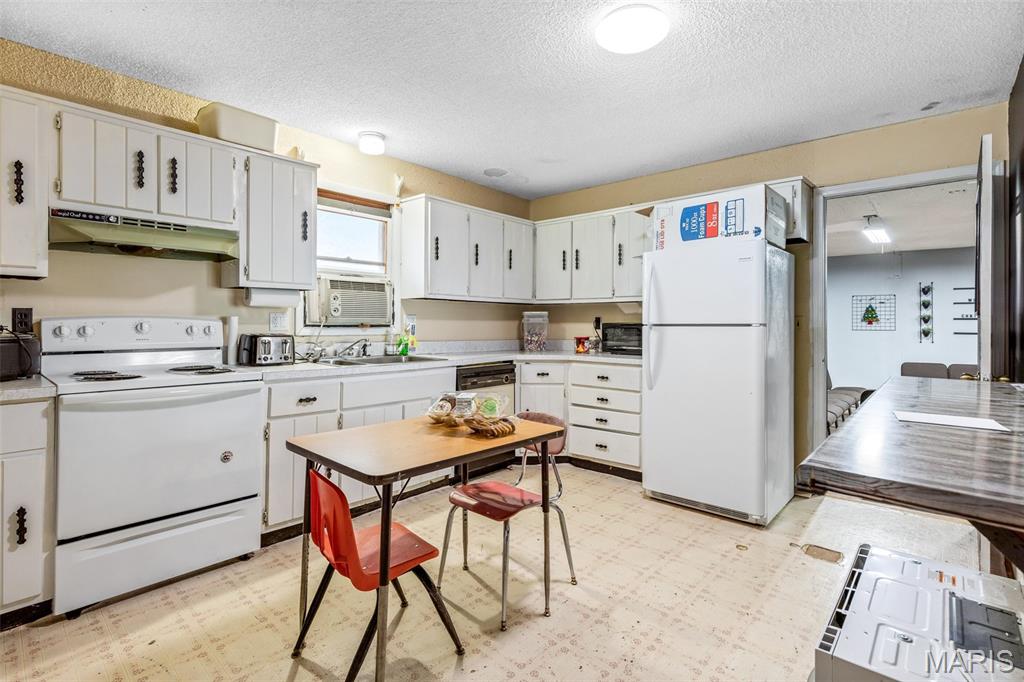 Railroad Place Sub - Commercial Sale