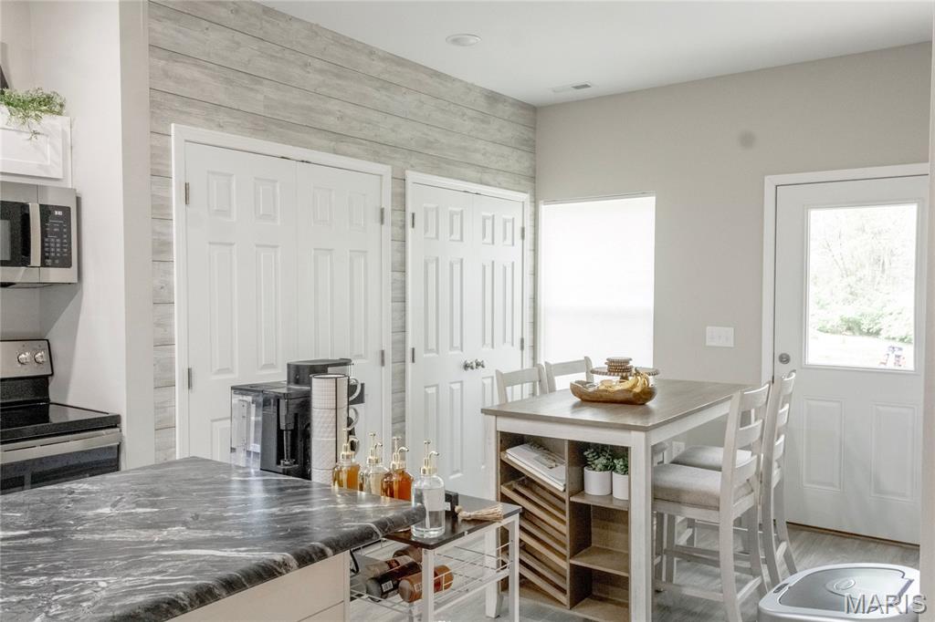 Sur Rts Estate - Residential