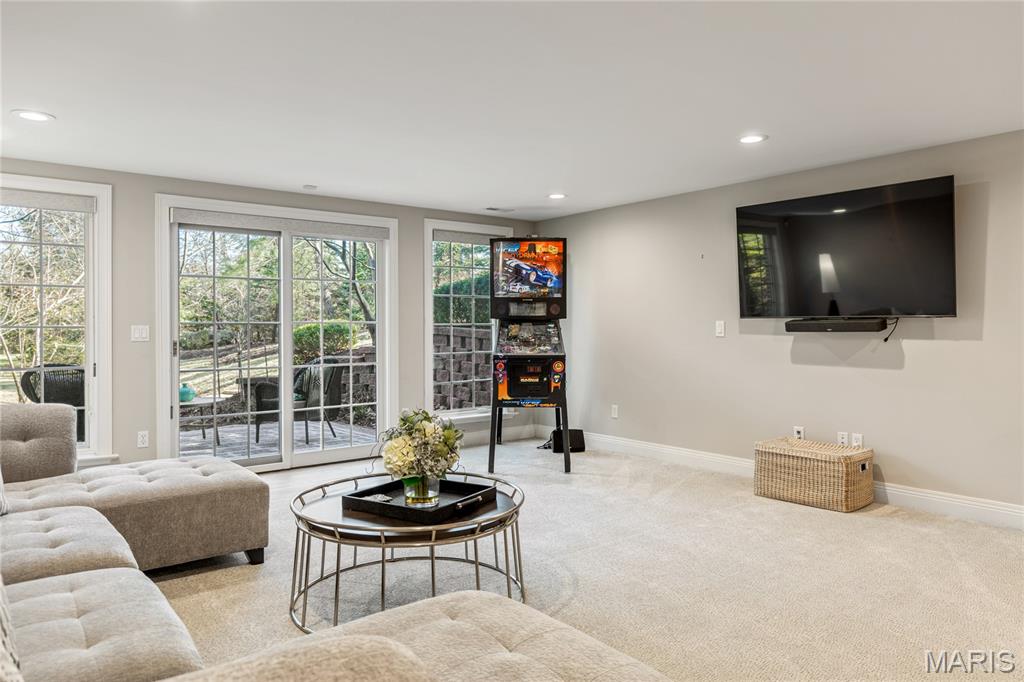 August Hill On Conway One - Residential