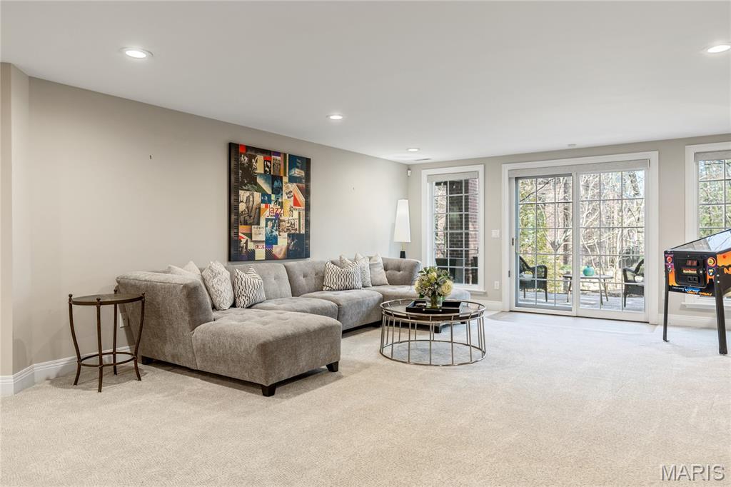 August Hill On Conway One - Residential