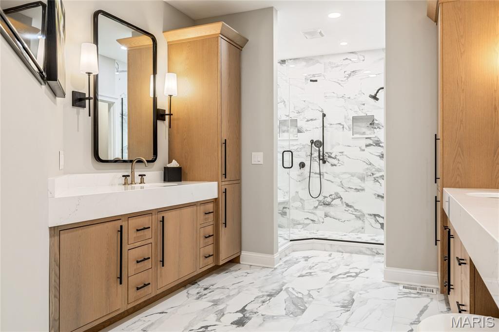 August Hill On Conway One - Residential