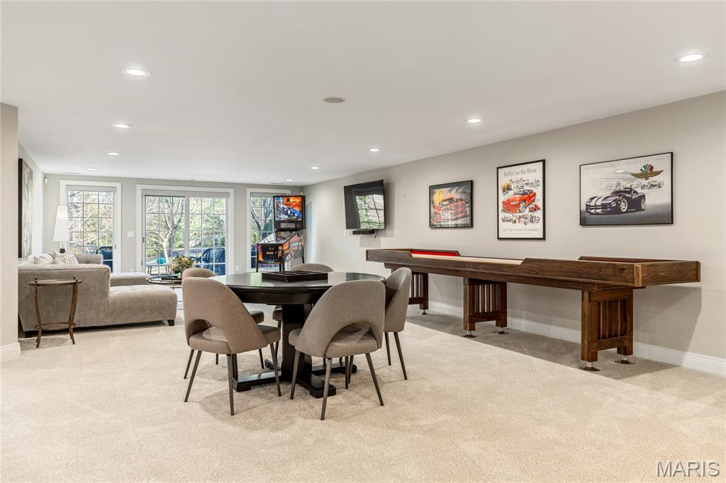 August Hill On Conway One - Residential