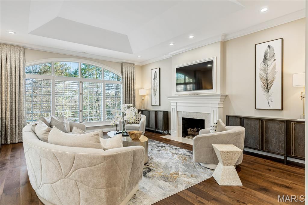 August Hill On Conway One - Residential