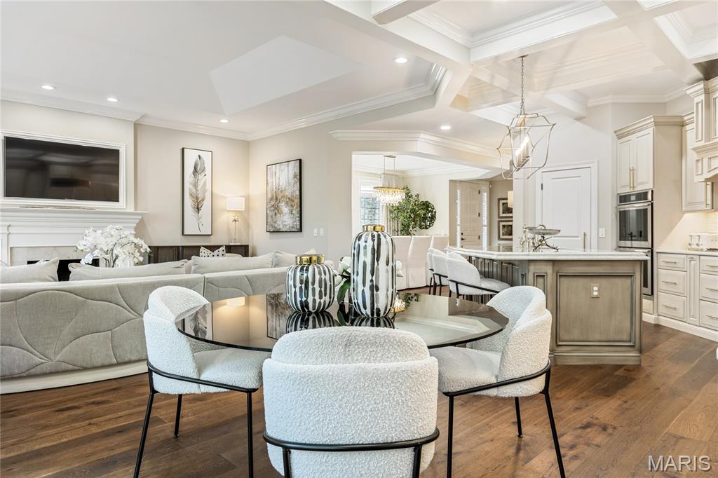 August Hill On Conway One - Residential