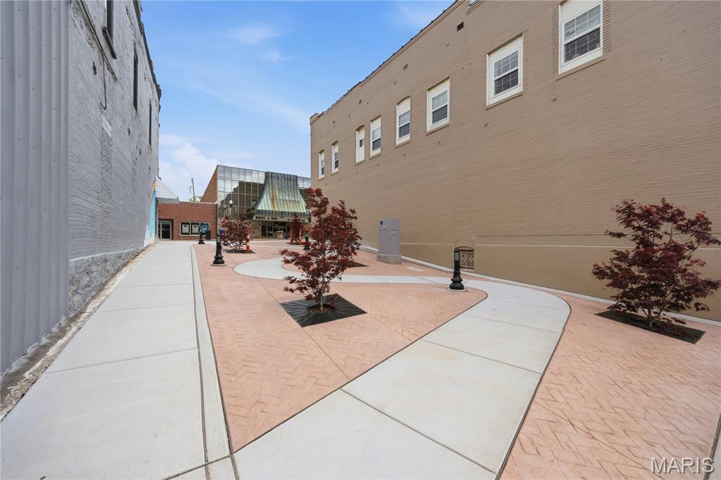 Festus - Commercial Lease