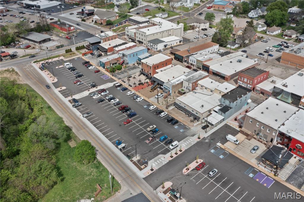 Festus - Commercial Lease
