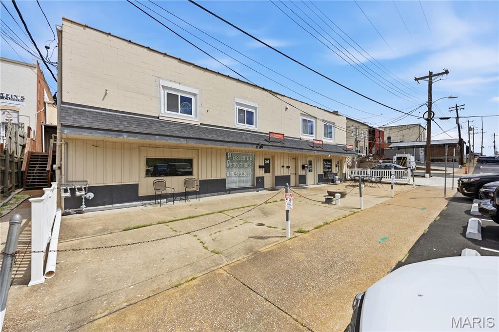 Festus - Commercial Lease