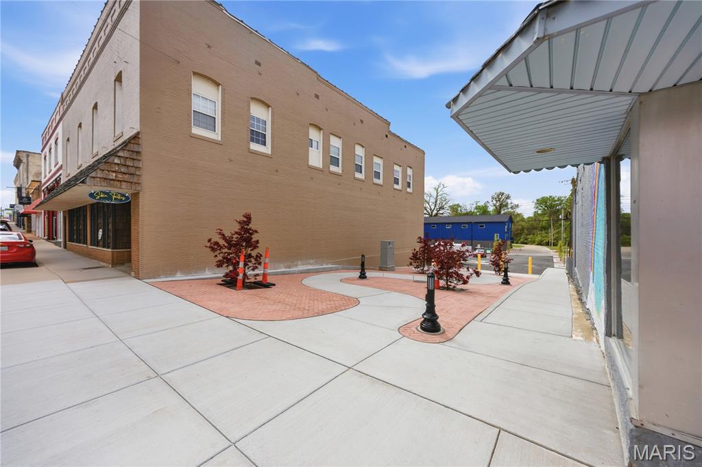 Festus - Commercial Lease