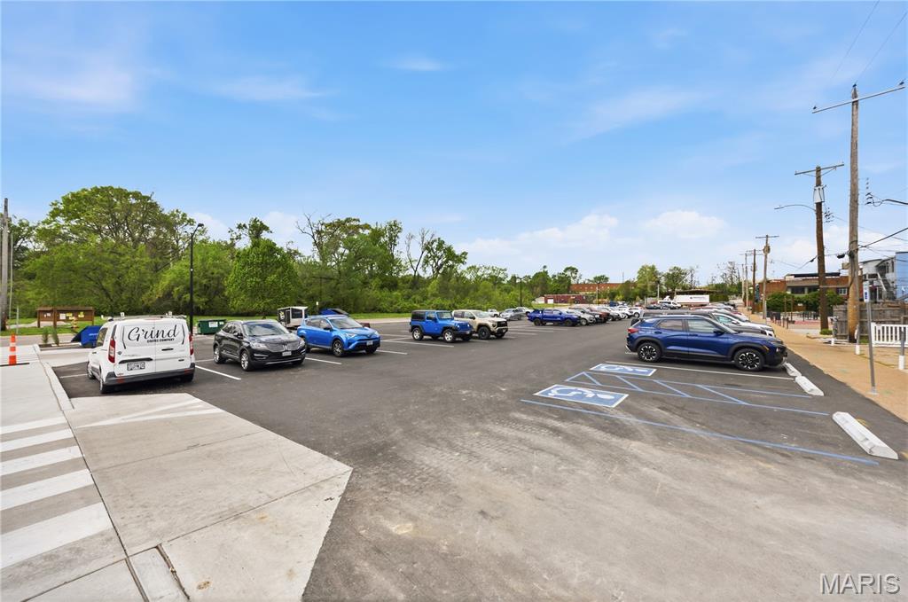 Festus - Commercial Lease