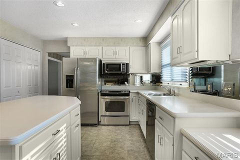 Tiny photo for 485 Meadow Green Place, Creve Coeur, MO 63141 (MLS # 25069691)