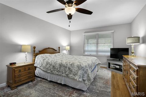 Tiny photo for 485 Meadow Green Place, Creve Coeur, MO 63141 (MLS # 25069691)