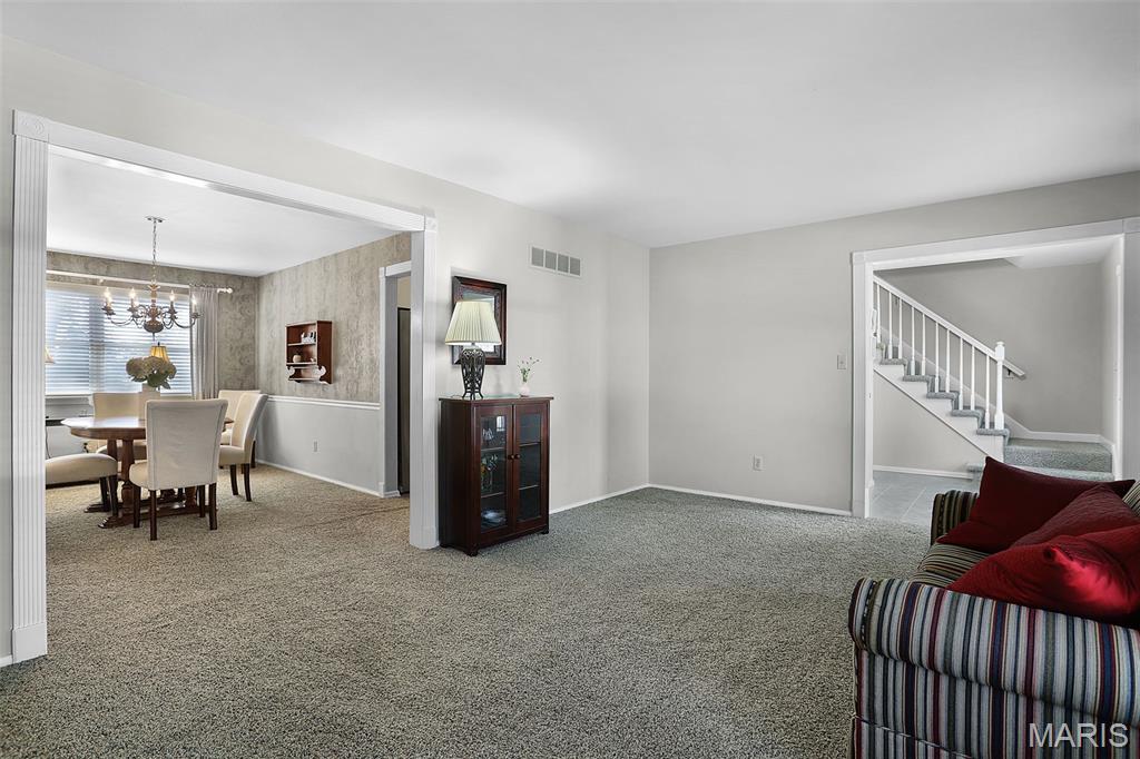 485 Meadow Green Place