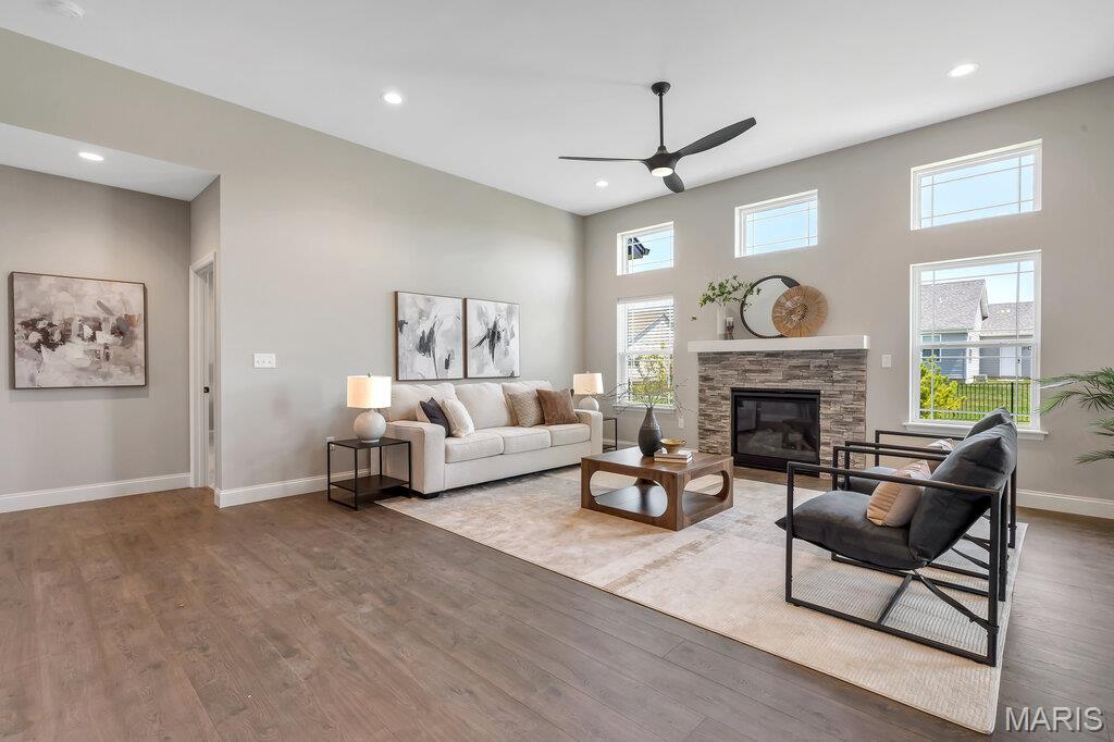 212 woodhurst Drive