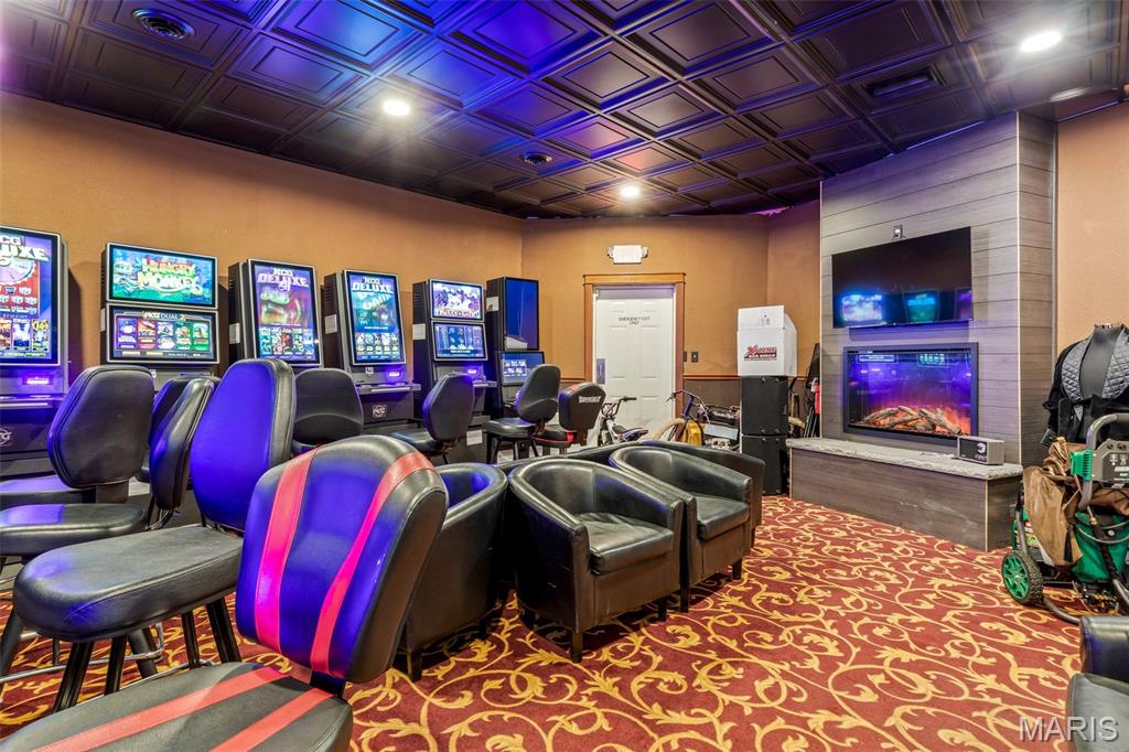 n/a - Commercial Sale